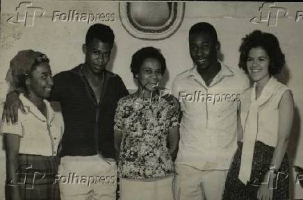 Celeste Arantes, mãe de Pelé, morre aos 101 anos