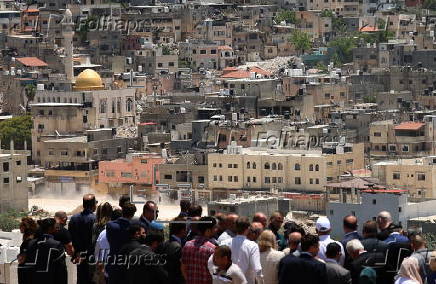 Members of the EU delegation visit Tulkarem city