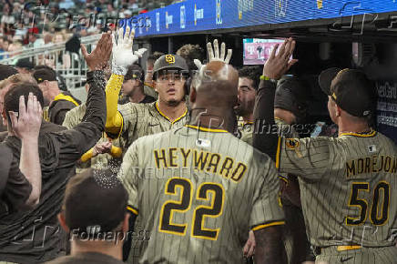 MLB: San Diego Padres at Atlanta Braves