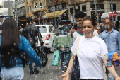 Movimentação na Rua 25 de Março em São Paulo