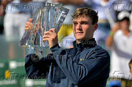FILE PHOTO: Tennis: BNP Paribas Open-Day 15