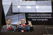 Gobierno dice que convocará consulta popular, si no hay respuesta del Senado colombiano