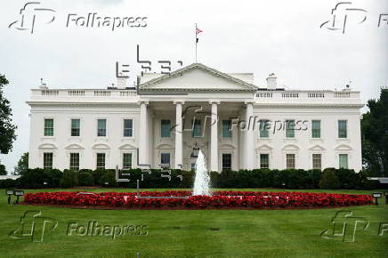 US government halts new student visa interviews