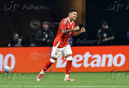 Brasileiro Championship - Corinthians v Internacional