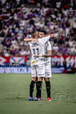 Partida entre Fortaleza e Santos pelo Campeonato Brasileiro