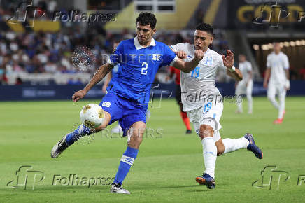 Soccer: Concacaf Gold Cup-Group Stage-El Salvador at Honduras