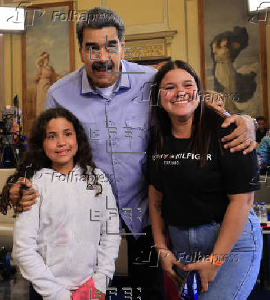 Venezuela recibe a siete de los 31 niños que denuncia como 