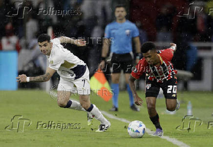 Copa Libertadores - Quarter Finals - First Leg - LDU Quito v Sao Paulo