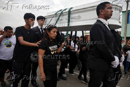 Peru suspends gold mining in Pataz for 30 days after illegal miners kidnap and kill mine workers from Poderosa