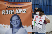 La defensora Ruth López continuará en prisión tras la audiencia inicial de proceso penal