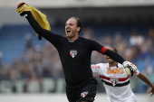 Centésimo gol do goleiro Rogério Ceni