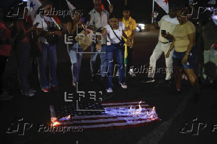 Manifestantes en Panamá rechazan políticas de Mulino
