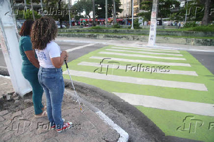 Deficiente visual sem piso táctil