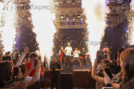 Livinho no último show da noite Fenachim