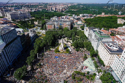 Manifestación del PP contra Sánchez bajo el lema 'Democracia o mafia'