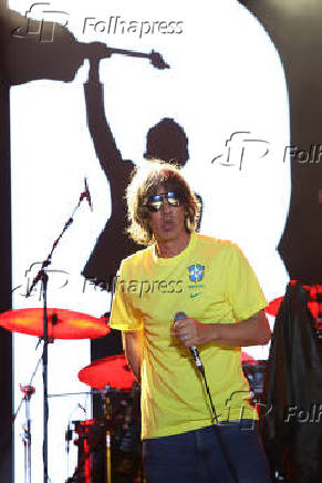Richard aschroft se apresenta no blues and rock