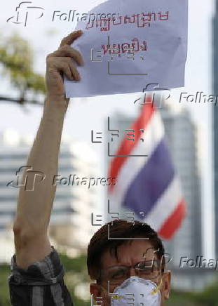 Protesters in Bangkok call for end of Thai-Cambodian border dispute