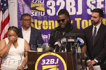 New York mayor candidate Mamdani honors victims of mass shooting during press conference