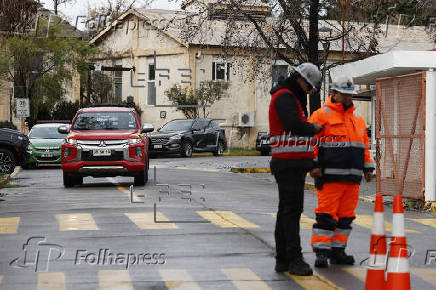 Chile amanece pendiente del rescate de 5 mineros, que afronta horas críticas