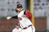 MLB: Cincinnati Reds at Atlanta Braves
