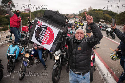 Entregadores de apps protestam contra condições de trabalho