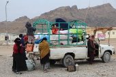 Refugees deported from Pakistan arrive in Afghanistan