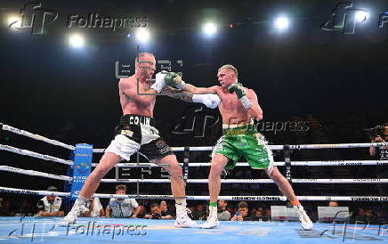 Boxing - Conor Wallace vs Dylan Colin