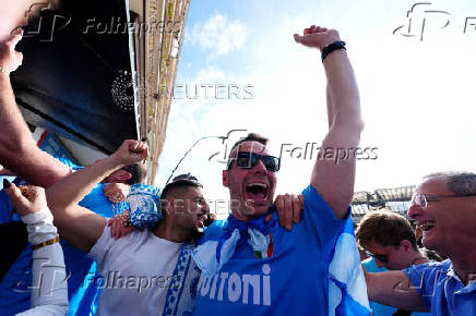 Serie A - Napoli v Torino
