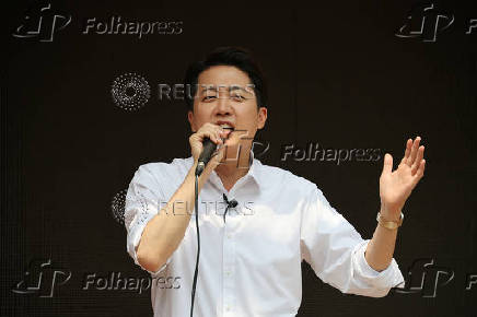 Presidential candidates attend their election campaign rallies