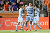 MLS: Sporting Kansas City at Houston Dynamo FC