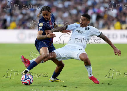 FIFA Club World Cup - Group B - Paris St Germain v Botafogo