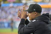 MLB: Chicago White Sox at Los Angeles Dodgers