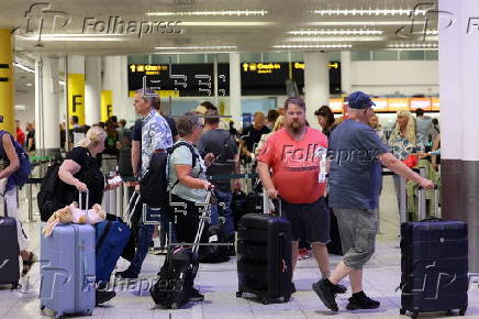 UK flights disrupted due to 'technical glitch'