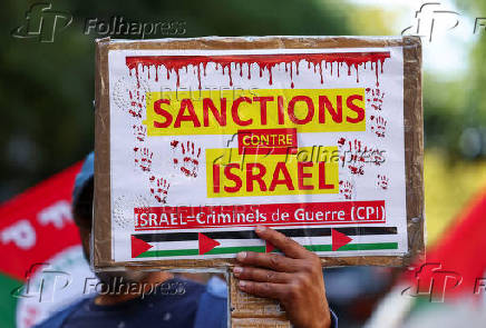 Protest against Israel's actions in the Gaza Strip, in Paris
