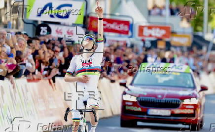 Liege Bastogne Liege cycling classic race