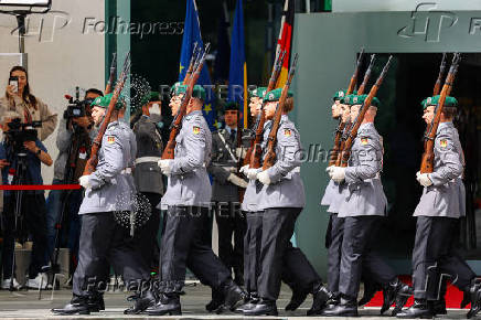 Honour guards of the German armed forces Bundeswehr walk on the day of the visit of Ukrainian President Volodymyr Zelenskiy, in Berlin
