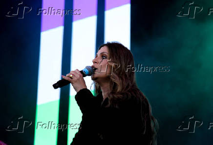 Show de Aline Barros, na Marcha para Jesus, na praça Heróis da Força Expedicionária