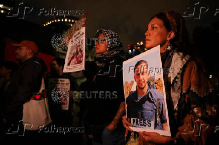 Mexican journalists protest against the killing of Al Jazeera journalists in Gaza