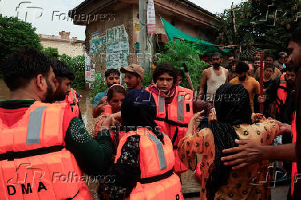 Water levels rise as monsoon rains hit Sialkot