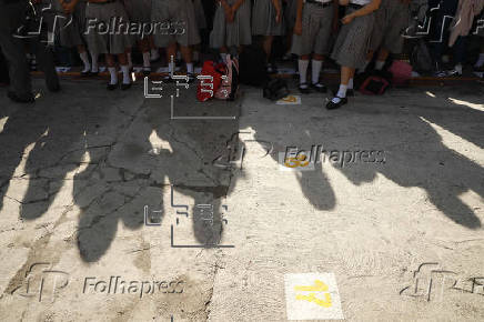 El Salvador aplica reglamento de cortesía en las escuelas públicas para 