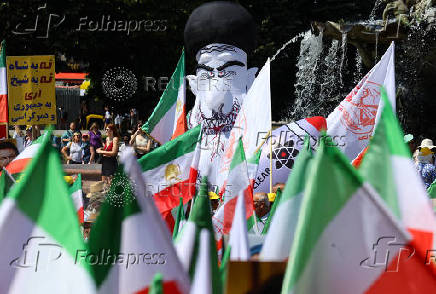 Protest against the Iranian regime, in Berlin
