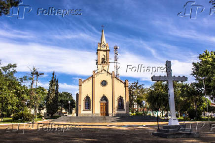 Fachada da Paróquia do Senhor Bom Jesus Mineiros do Tietê