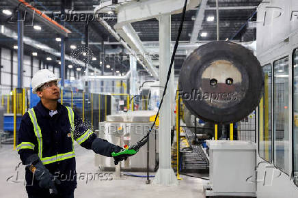 Magna Aluminum Profile's new facility is North America's fully-electric and automated aluminum extrusion line, in Salaberry de Valleyfield