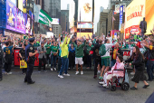 Torcedores do Palmeiras se reunem na Times Square em Nova York