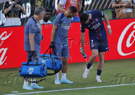 FIFA Club World Cup - Group B - Paris St Germain v Botafogo