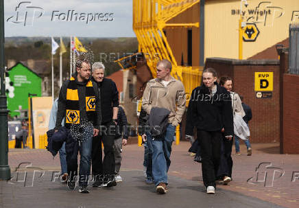 Premier League - Wolverhampton Wanderers v Tottenham Hotspur