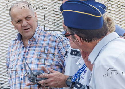 Mayor Guy D'haeseleer of Ninove presents three advanced police drones