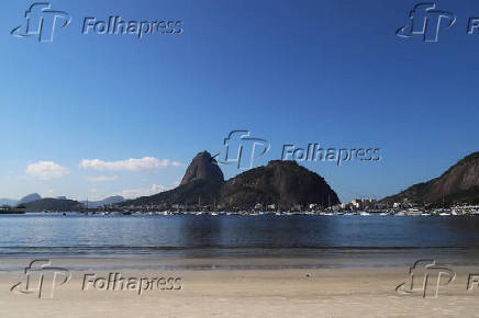 Dia de sol e calor na cidade do Rio de Janeiro.