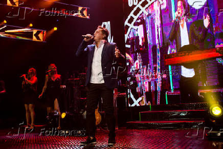 O cantor Leonardo