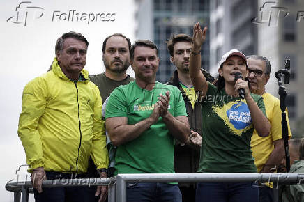 Michelle Bolsonaro discursa na av. Paulista, em ato pró-anistia do 8 de Janeiro